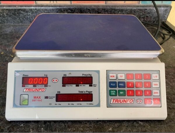 BALANÇA DIGITAL COMPUTADORA 15KG COM BATERIA MAX DST-15-C/D - TRIUNFO